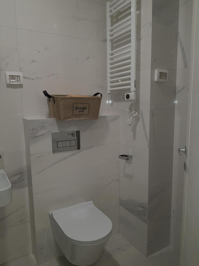 Apartman Vivo City Central 포드고리차 외부 사진